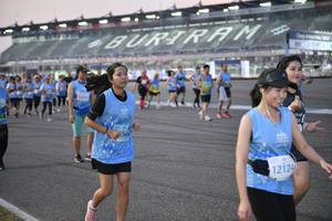 BIB: 51835, 52300, 
                            <button type="button" onclick="openModal(10464355)" class="btn btn-primary btn-sm float-right btn-popup" data-toggle="modal" data-target=".modal-high-quality">
                        <i class="fas fa-shopping-cart"></i> Add to Cart
                    </button>
                                            <button type="button" onclick="isThisMe(10464355, true)" class="btn btn-success btn-sm float-right btn-popup btn-isme hidden" data-toggle="tooltip" data-placement="bottom" title="นี่คือรูปของคุณใช่ไหม คลิกที่นี่เพื่อเอาเข้าอัลบั้ม">
                        <i class="fas fa-plus"></i> Add to album
                    </button>
                    <button type="button" onclick="isThisMe(10464355, false)" class="btn btn-warning btn-sm float-right btn-popup btn-isnotme hidden">
                        <i class="fas fa-ban"></i> Remove from album
                    </button>